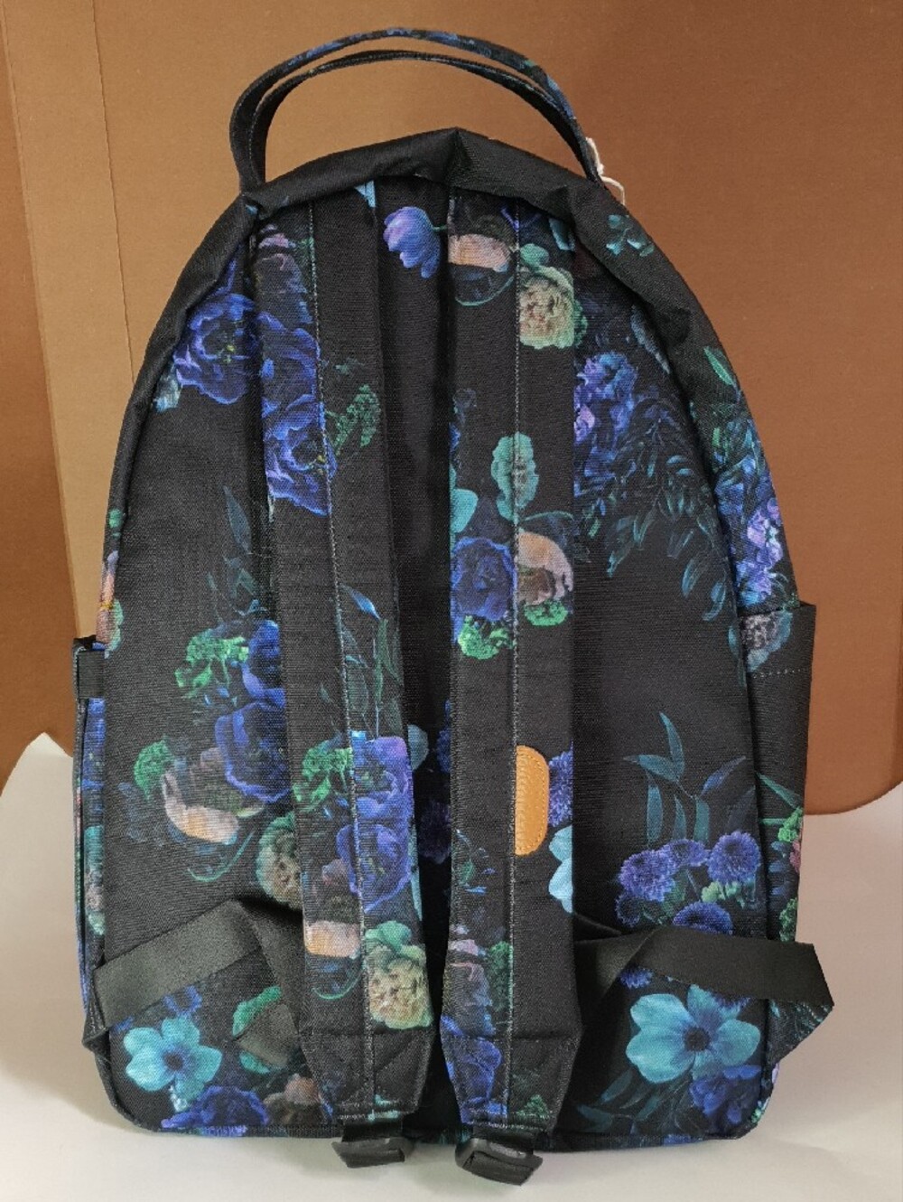 Herschel Supply Co. Nova™ Backpack Evening Floral Laptop Backpack  NWT - Picture 3 of 15